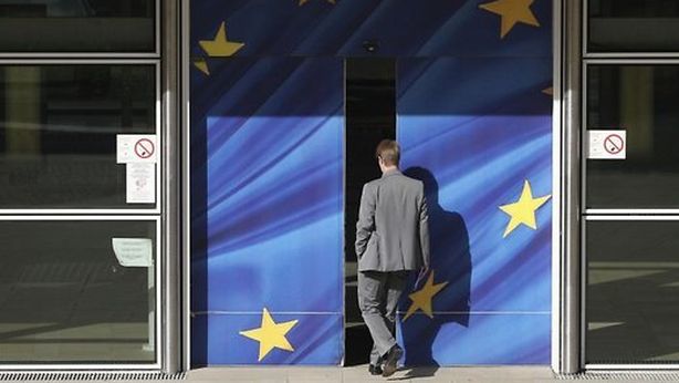 Lettonia entra nell’euro, 18° paese del disastro Europa