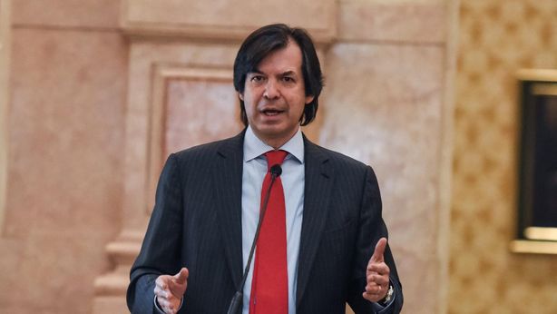 Intesa Sanpaolo: arriva provvedimento cautelare antitrust, imposto stop passaggio correntisti a Isybank