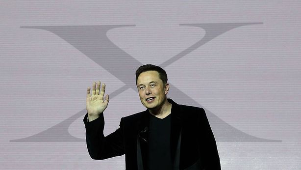 Svenimenti da troppo lavoro: Tesla strema i suoi dipendenti