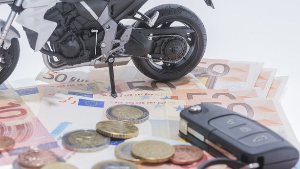 Rc familiare: ecco quanto si risparmia per l’auto e la moto