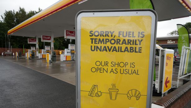 Regno Unito, crisi carburante: è panic buying, cosa sta succedendo