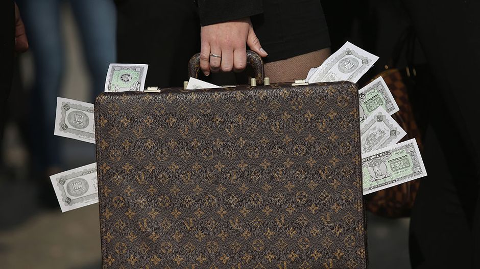 Banchieri svizzeri indagati per frode in Italia: trappola voluntary disclosure